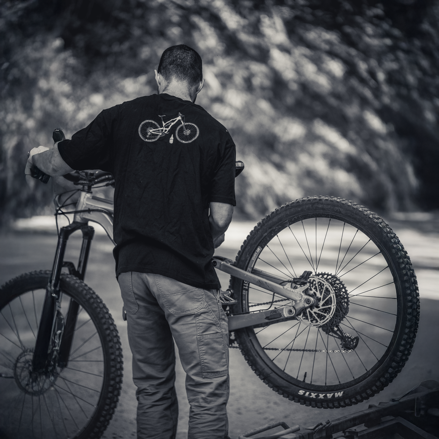 T-Shirt Stay Fast and Chill Out
