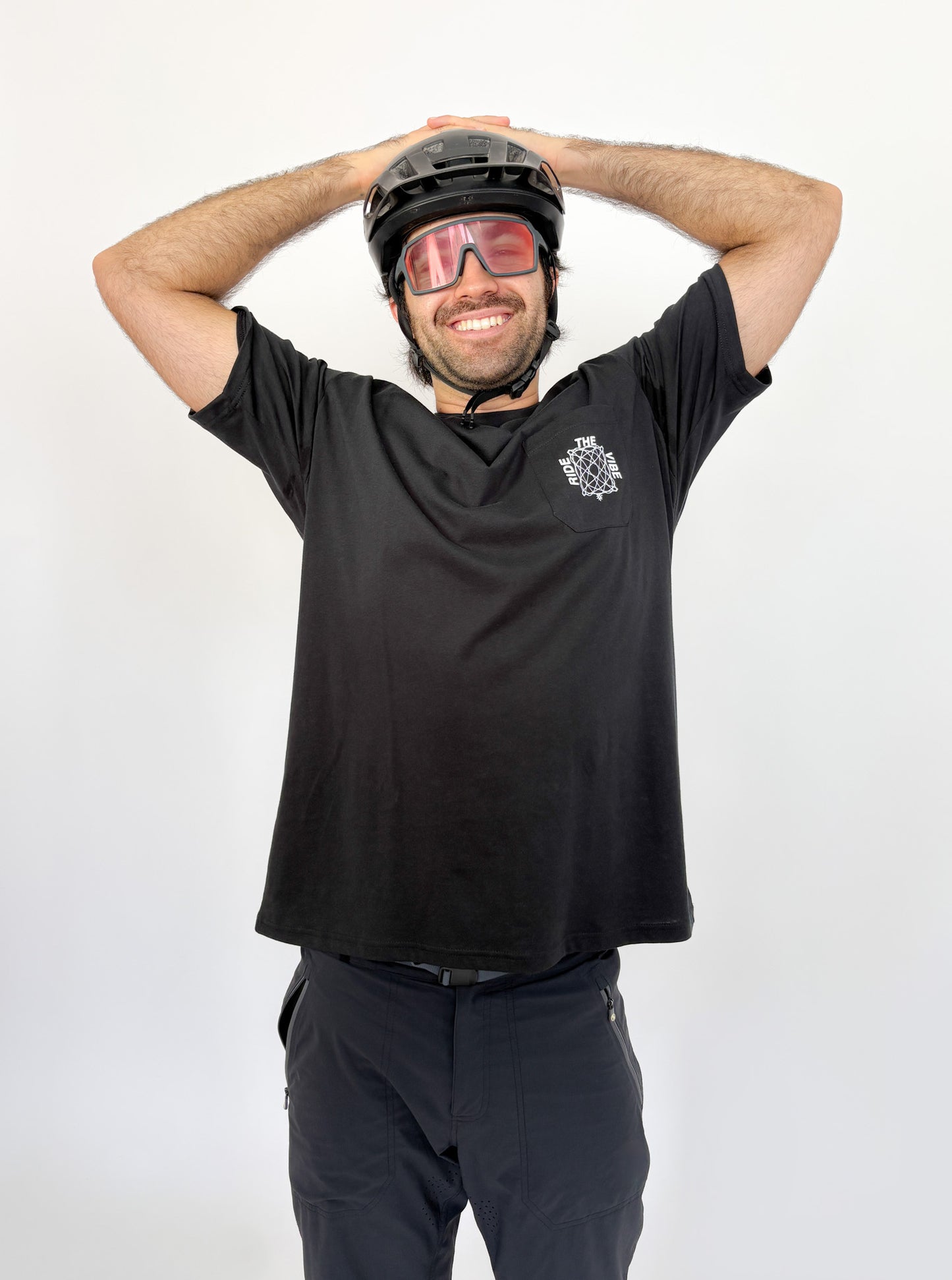 Ride and Chill / T-Shirt Black